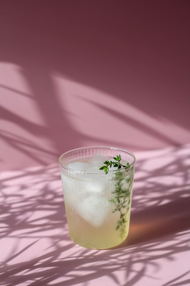 Botanical Shrub, Pink Grapefruit & Ginger